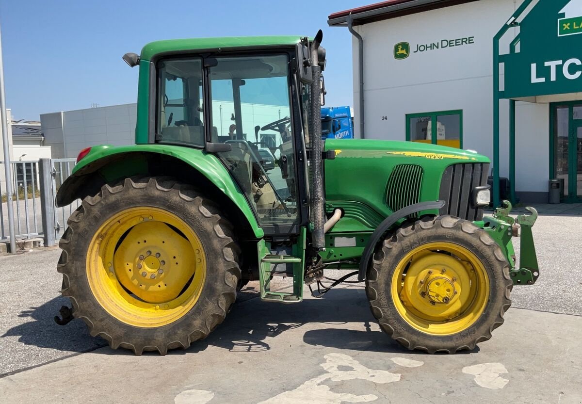 Traktor от тип John Deere 6220 Premium, Gebrauchtmaschine в Zwettl (Снимка 8)