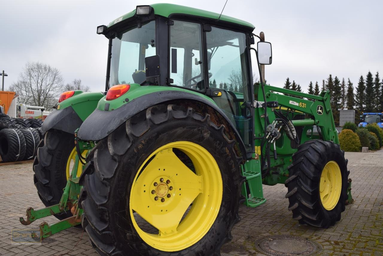 Traktor des Typs John Deere 6220, Gebrauchtmaschine in Oyten (Bild 3)