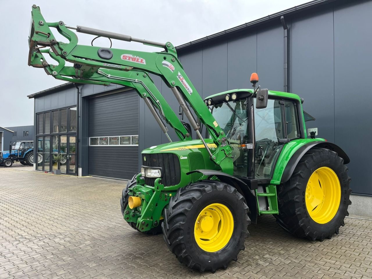 Traktor typu John Deere 6220, Gebrauchtmaschine w Daarle (Zdjęcie 2)