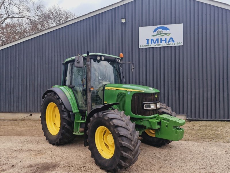 Traktor van het type John Deere 6220, Gebrauchtmaschine in Daarle