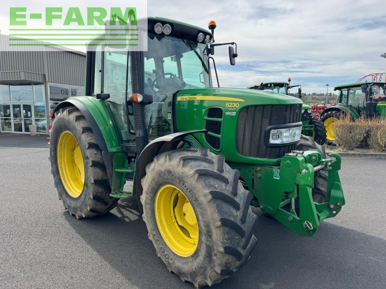 Traktor van het type John Deere 6230 premium, Gebrauchtmaschine in Ytrac (Foto 1)