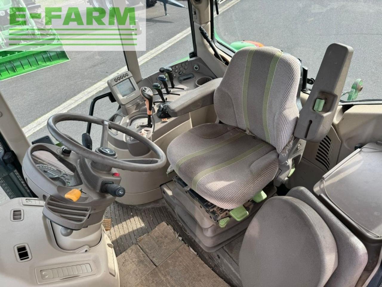 Traktor Türe ait John Deere 6230 premium, Gebrauchtmaschine içinde Ytrac (resim 9)