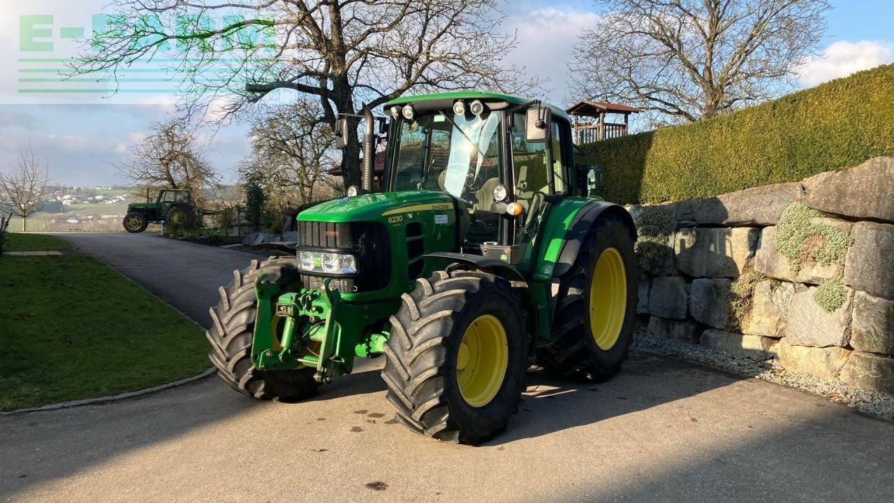 Traktor от тип John Deere 6230 Premium, Gebrauchtmaschine в REDLHAM (Снимка 1)