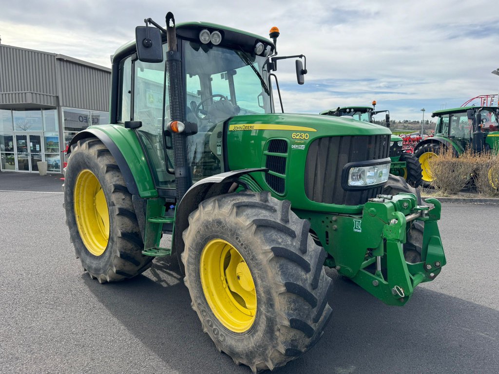 Traktor van het type John Deere 6230 PREMIUM, Gebrauchtmaschine in YTRAC (Foto 2)