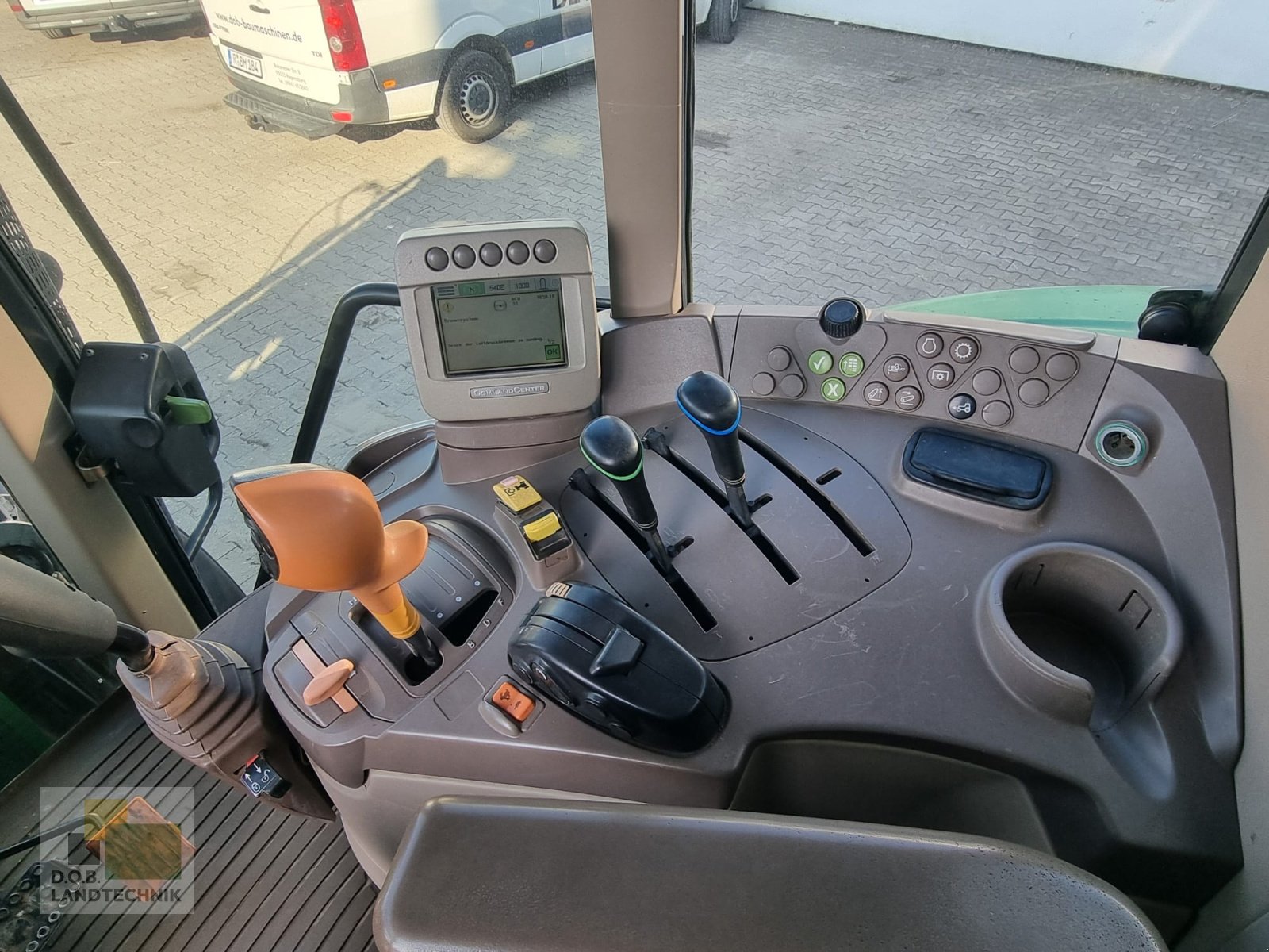 Traktor typu John Deere 6230 Premium, Gebrauchtmaschine v Regensburg (Obrázek 12)