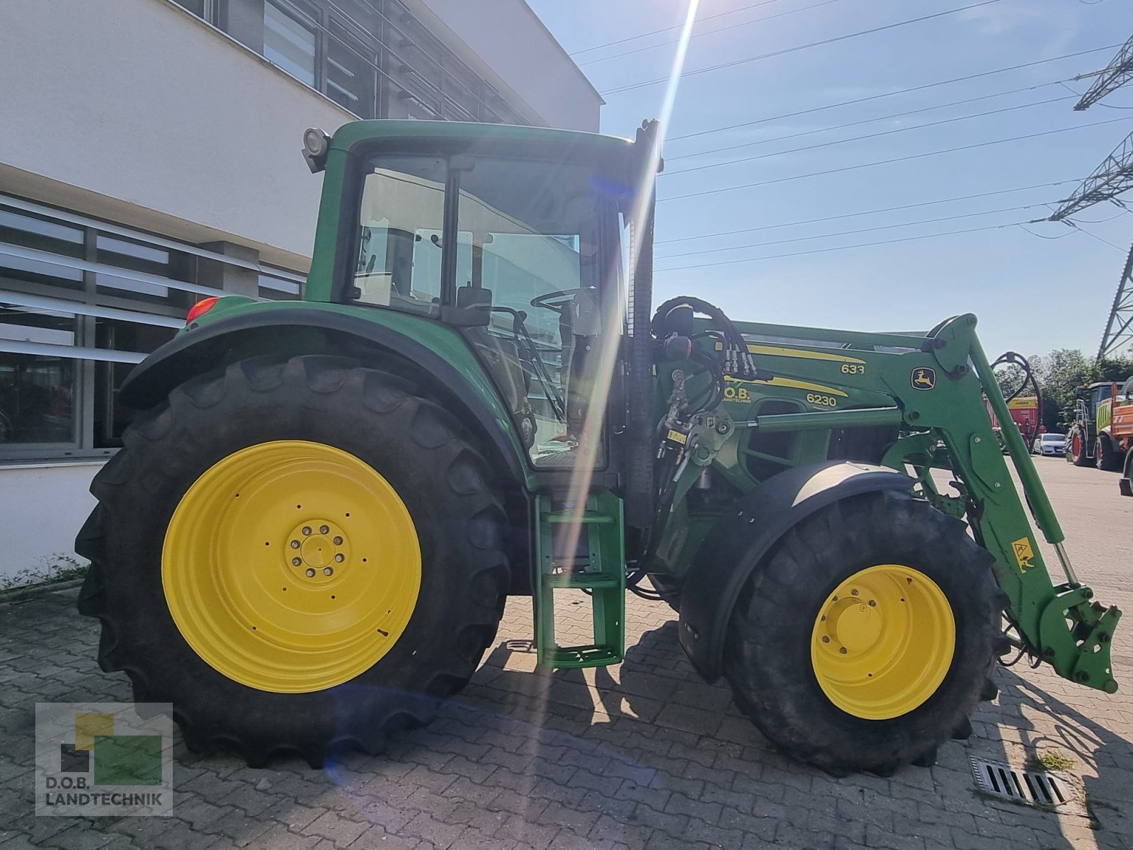 Traktor des Typs John Deere 6230 Premium, Gebrauchtmaschine in Regensburg (Bild 4)