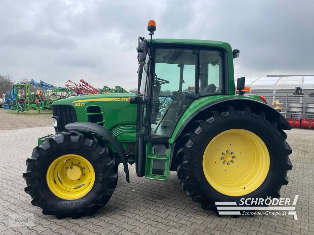 Traktor typu John Deere 6230 PREMIUM, Gebrauchtmaschine w Wildeshausen (Zdjęcie 4)