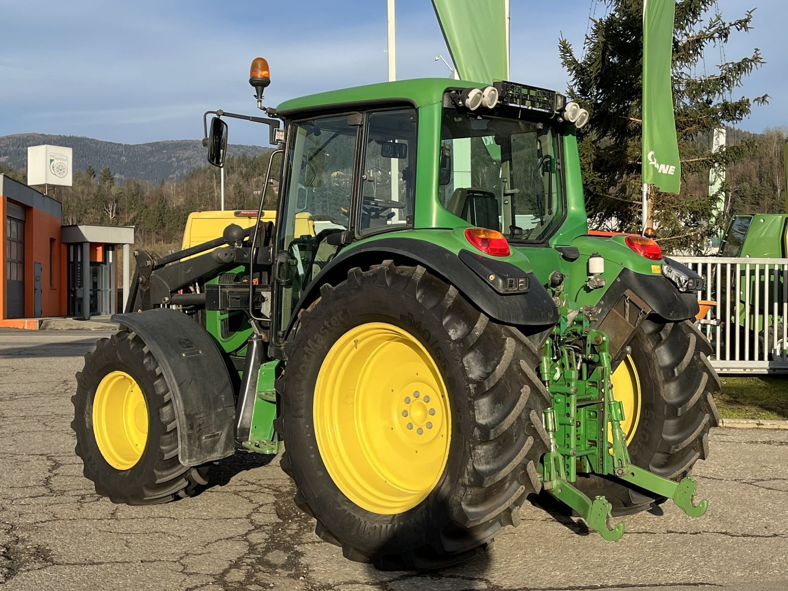 Traktor of the type John Deere 6230 Premium, Gebrauchtmaschine in Villach (Picture 5)