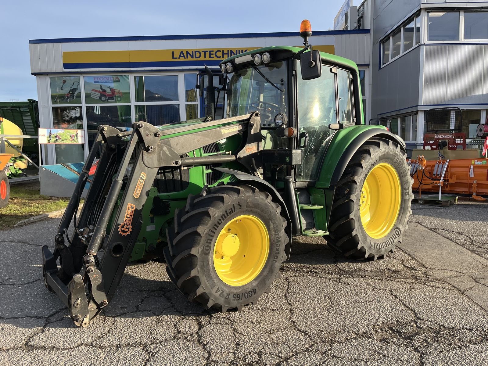 Traktor of the type John Deere 6230 Premium, Gebrauchtmaschine in Villach (Picture 1)