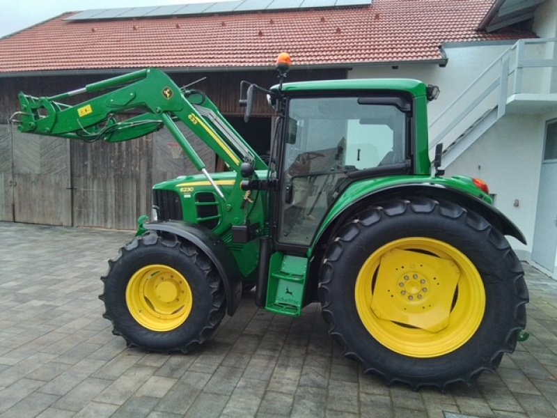 Traktor tip John Deere 6230 Premium, Gebrauchtmaschine in Eggenfelden (Poză 1)