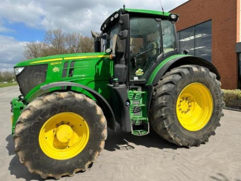 Traktor tipa John Deere 6230 R Front PTO, Gebrauchtmaschine u Sorée (Slika 1)