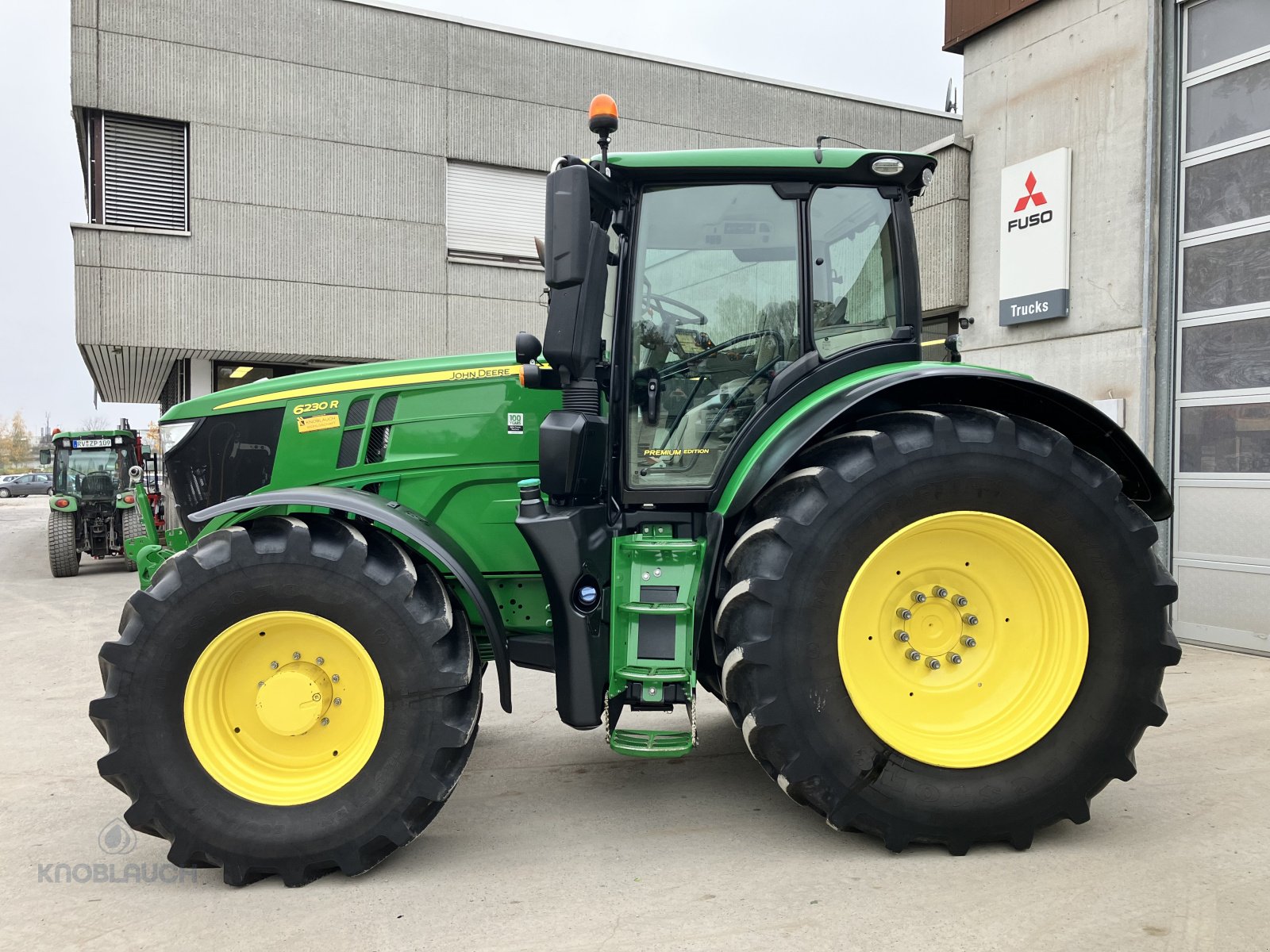 Traktor typu John Deere 6230 R, Gebrauchtmaschine w Ravensburg (Zdjęcie 3)