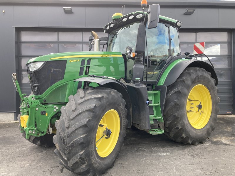 Traktor of the type John Deere 6230 R, Gebrauchtmaschine in Wülfershausen an der Saale