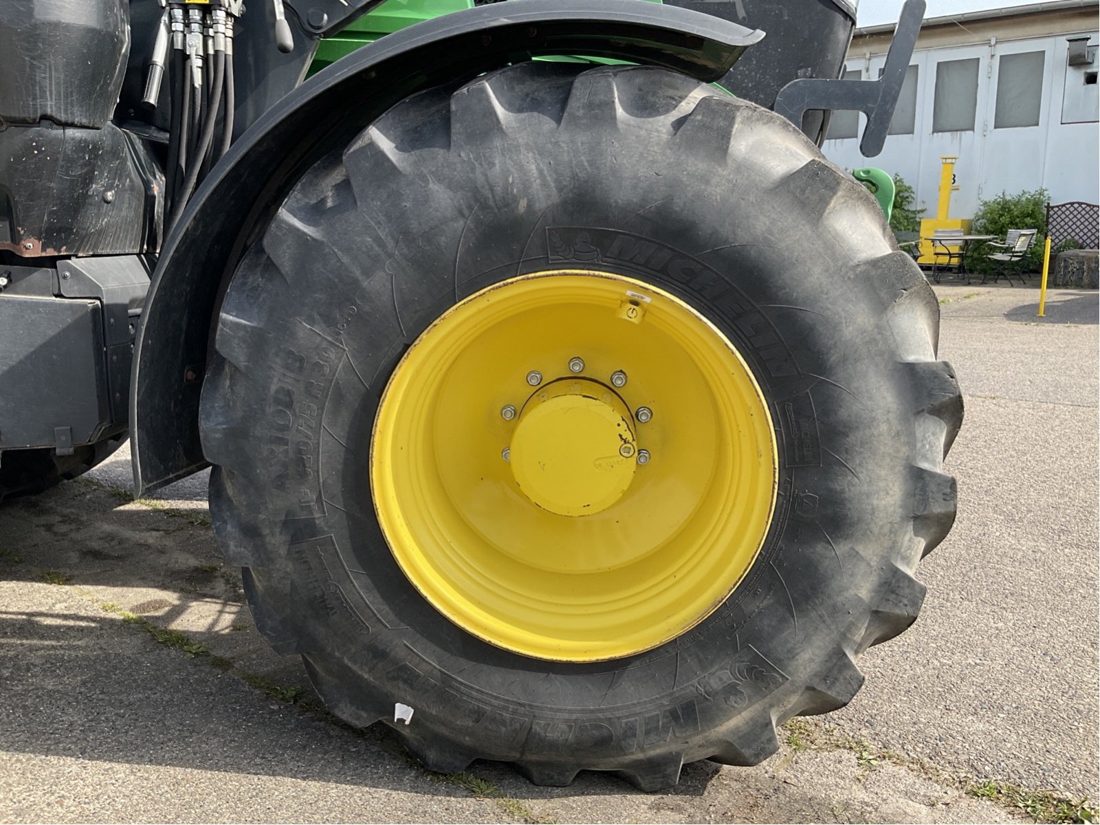 Traktor van het type John Deere 6230 R, Gebrauchtmaschine in Elmenhorst-Lanken (Foto 7)