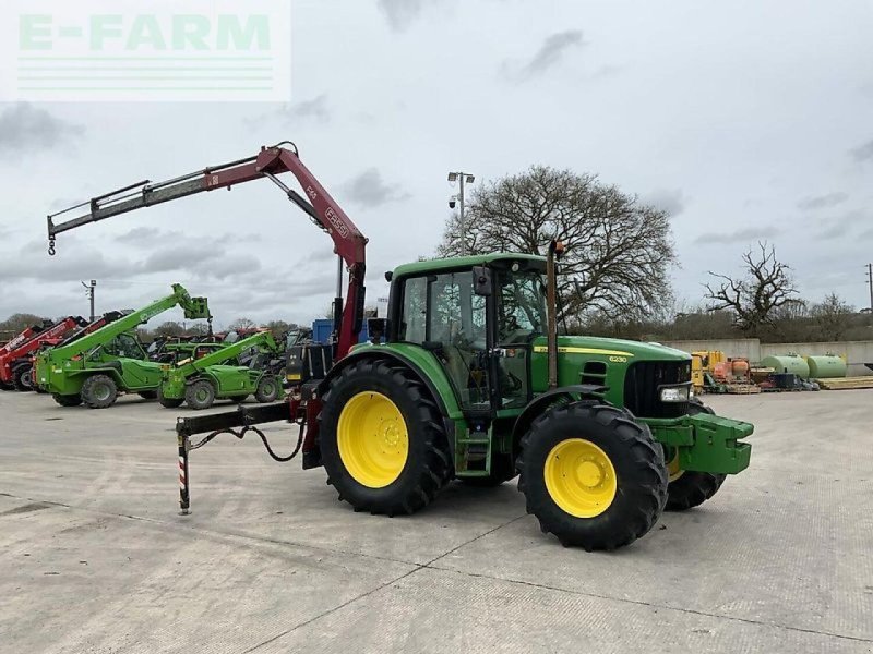 Traktor Türe ait John Deere 6230 tractor c/w fassi f65a.23 crane (st19132), Gebrauchtmaschine içinde SHAFTESBURY (resim 1)