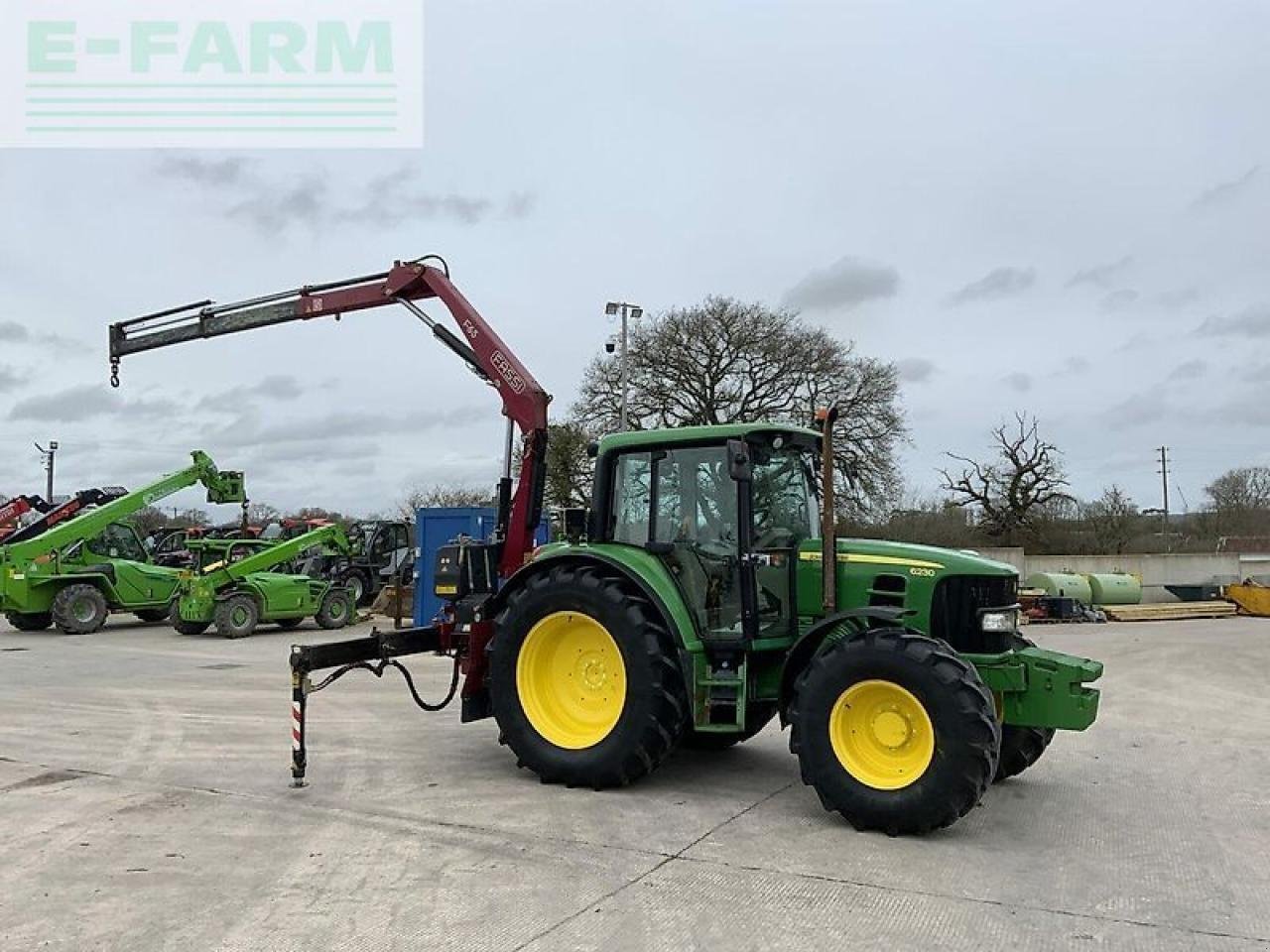 Traktor des Typs John Deere 6230 tractor c/w fassi f65a.23 crane (st19132), Gebrauchtmaschine in SHAFTESBURY (Bild 2)