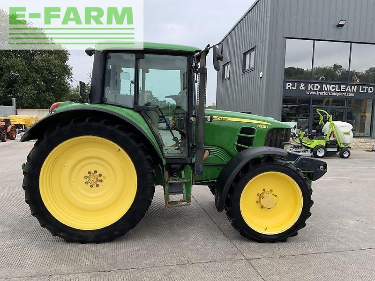 Traktor of the type John Deere 6230 tractor (st20602), Gebrauchtmaschine in SHAFTESBURY (Picture 1)