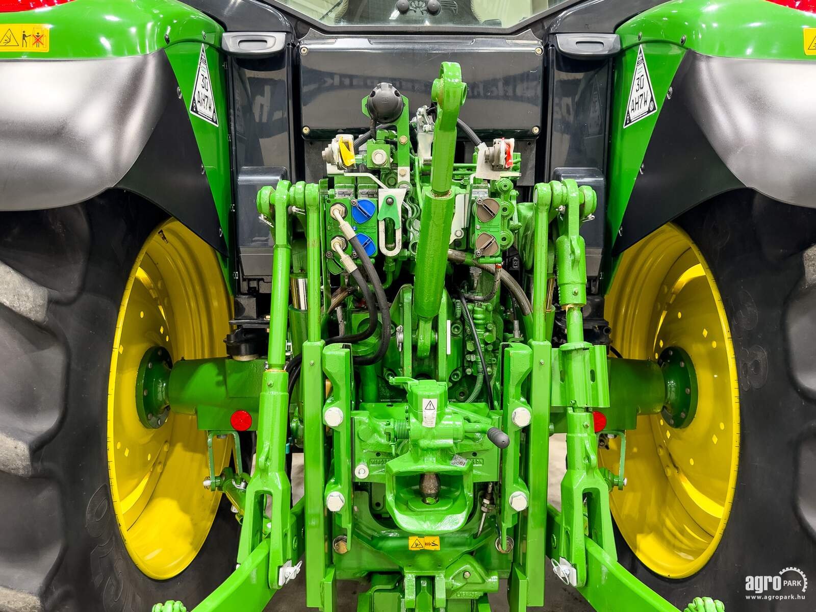 Traktor of the type John Deere 6230, Gebrauchtmaschine in Csengele (Picture 7)