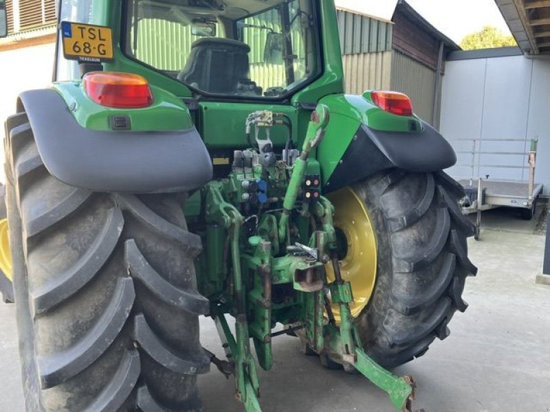 Traktor van het type John Deere 6230, Gebrauchtmaschine in St. - Jacobiparochie (Foto 7)