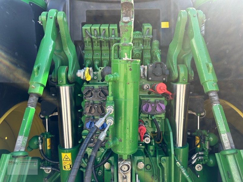 Traktor des Typs John Deere 6230R AutoPowr, Gebrauchtmaschine in Neubrandenburg (Bild 15)