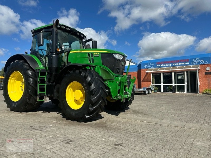 Traktor des Typs John Deere 6230R AutoPowr, Gebrauchtmaschine in Neubrandenburg (Bild 1)