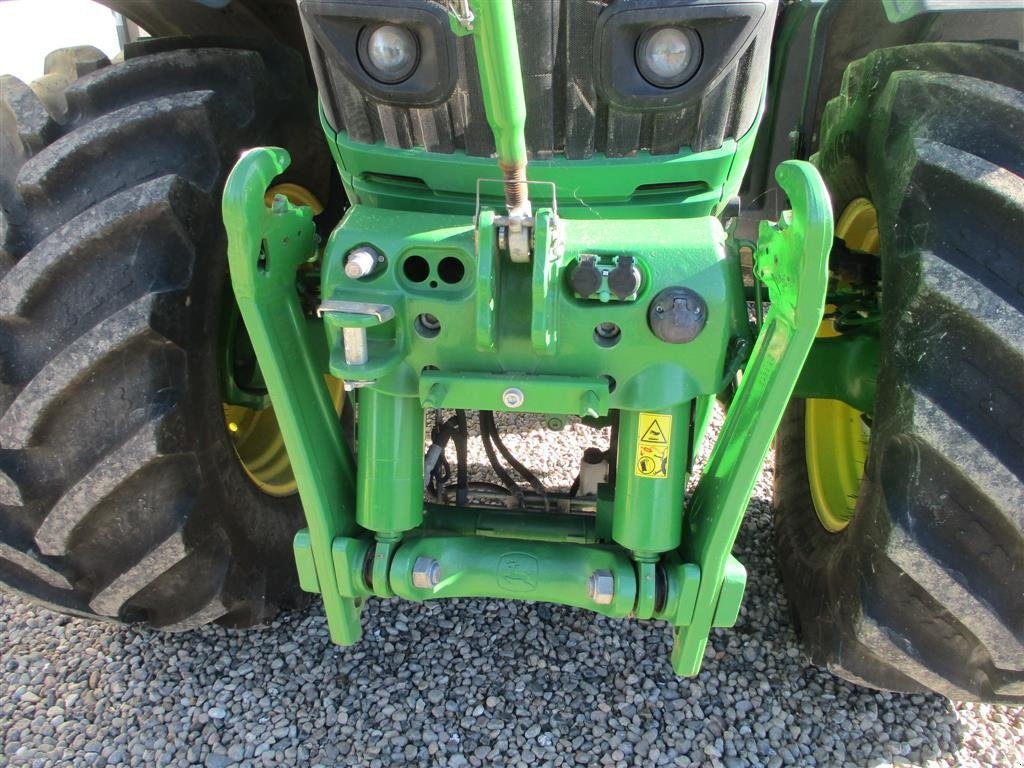 Traktor van het type John Deere 6230R med Command pro kørehåndtag., Gebrauchtmaschine in Lintrup (Foto 6)