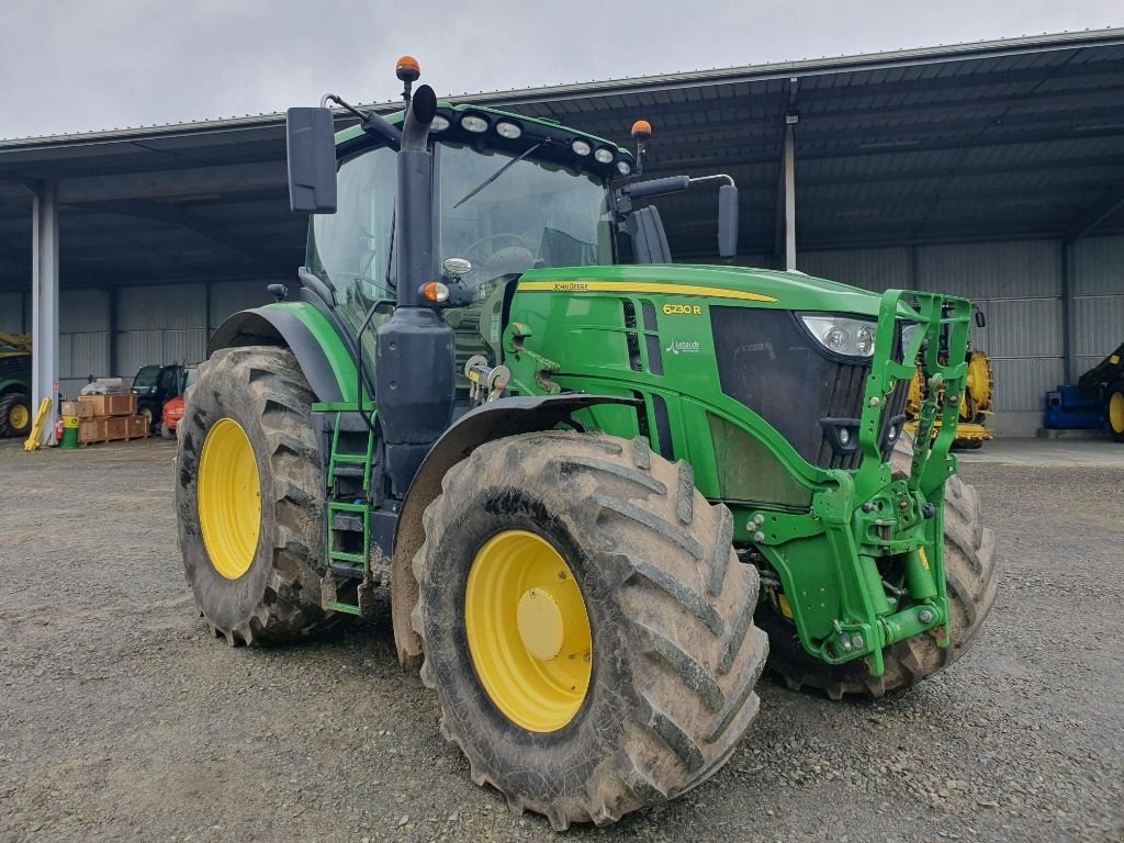 Traktor Türe ait John Deere 6230R, Gebrauchtmaschine içinde DOMFRONT (resim 2)