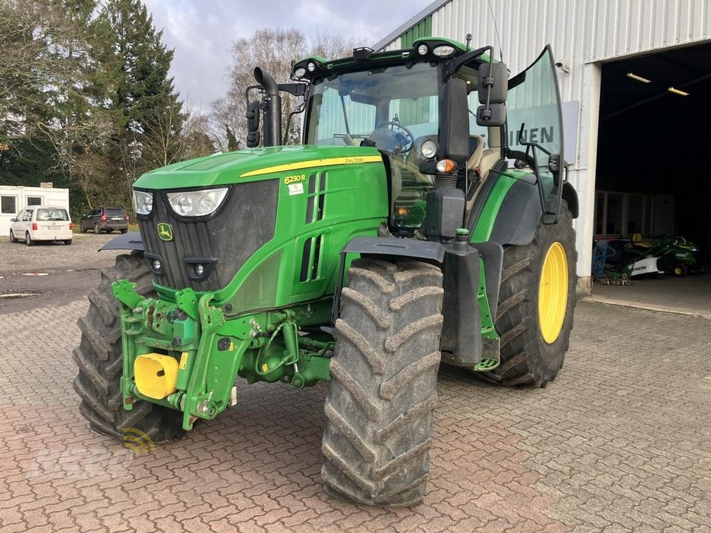 Traktor Türe ait John Deere 6230R, Gebrauchtmaschine içinde Albersdorf (resim 2)