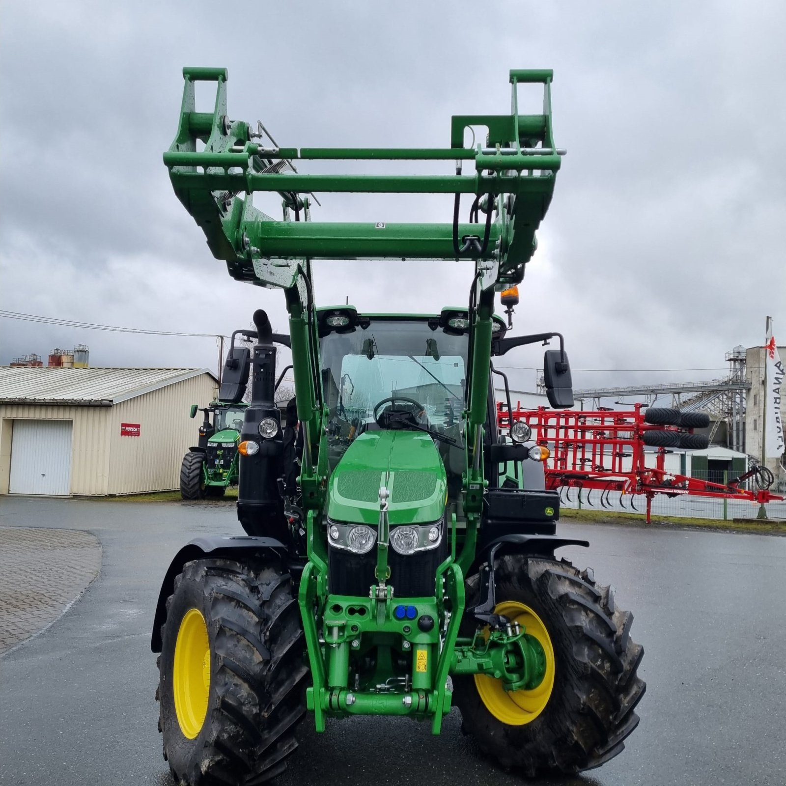 Traktor от тип John Deere 623M, Gebrauchtmaschine в Mamming (Снимка 1)