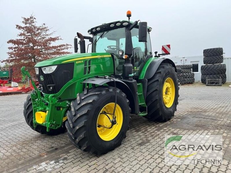 Traktor tip John Deere 6250 R, Gebrauchtmaschine in Calbe / Saale (Poză 1)