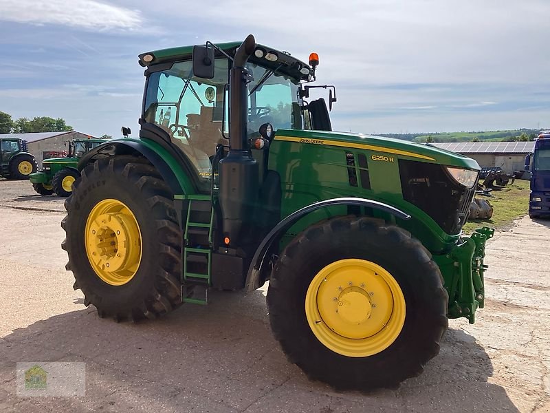 Traktor typu John Deere 6250 R, Gebrauchtmaschine w Salsitz (Zdjęcie 2)