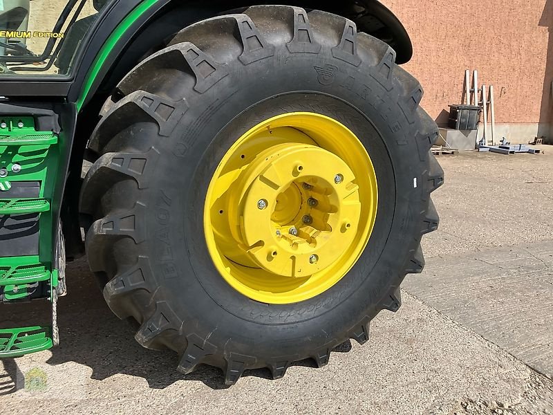 Traktor typu John Deere 6250 R, Gebrauchtmaschine w Salsitz (Zdjęcie 14)