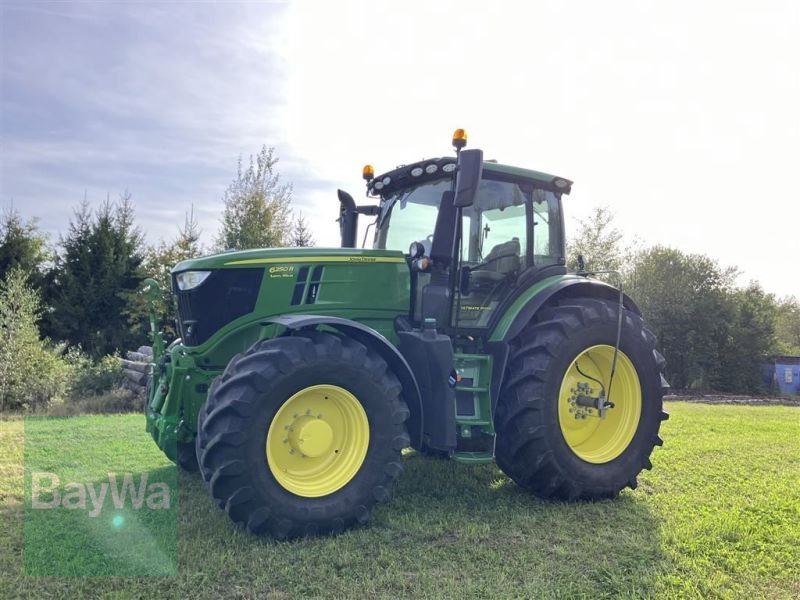 Traktor Türe ait John Deere 6250 R, Gebrauchtmaschine içinde Waldkirchen (resim 1)