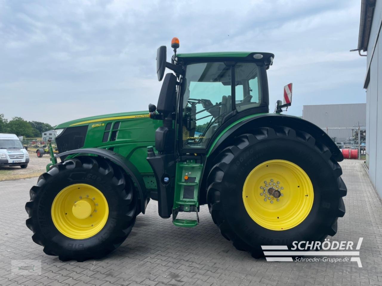 Traktor typu John Deere 6250 R, Gebrauchtmaschine w Wildeshausen (Zdjęcie 4)