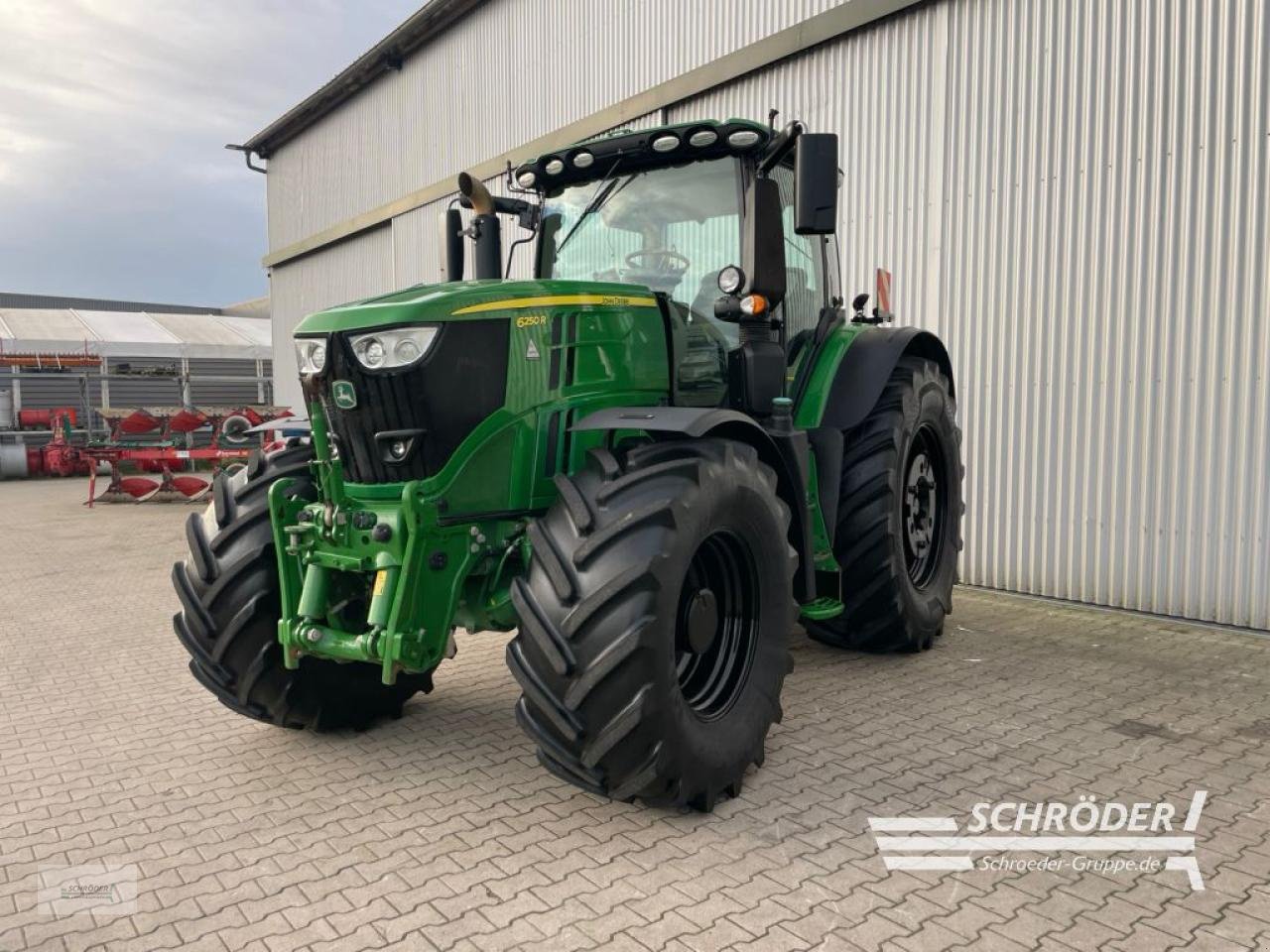 Traktor des Typs John Deere 6250 R, Gebrauchtmaschine in Wildeshausen (Bild 5)