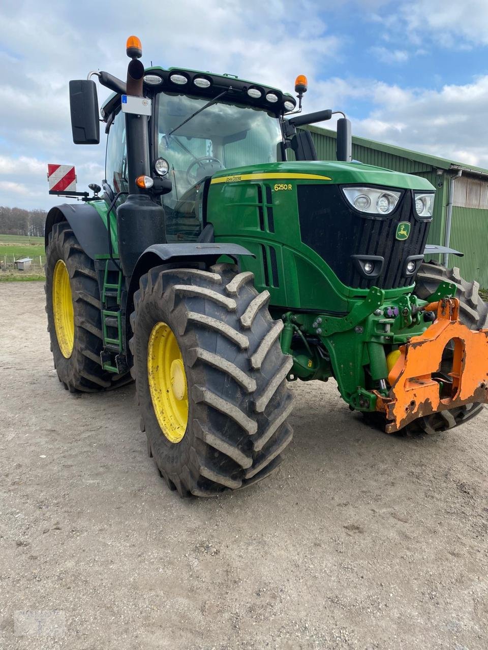 Traktor типа John Deere 6250 R, Gebrauchtmaschine в Pragsdorf (Фотография 2)