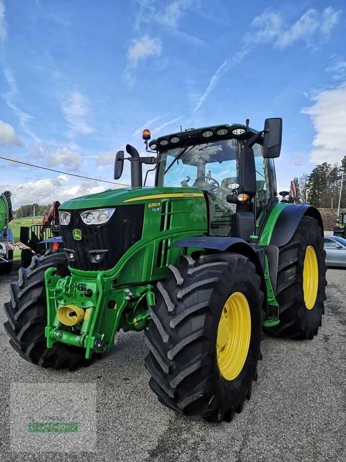 Traktor des Typs John Deere 6250 R, Gebrauchtmaschine in Rohrbach (Bild 1)