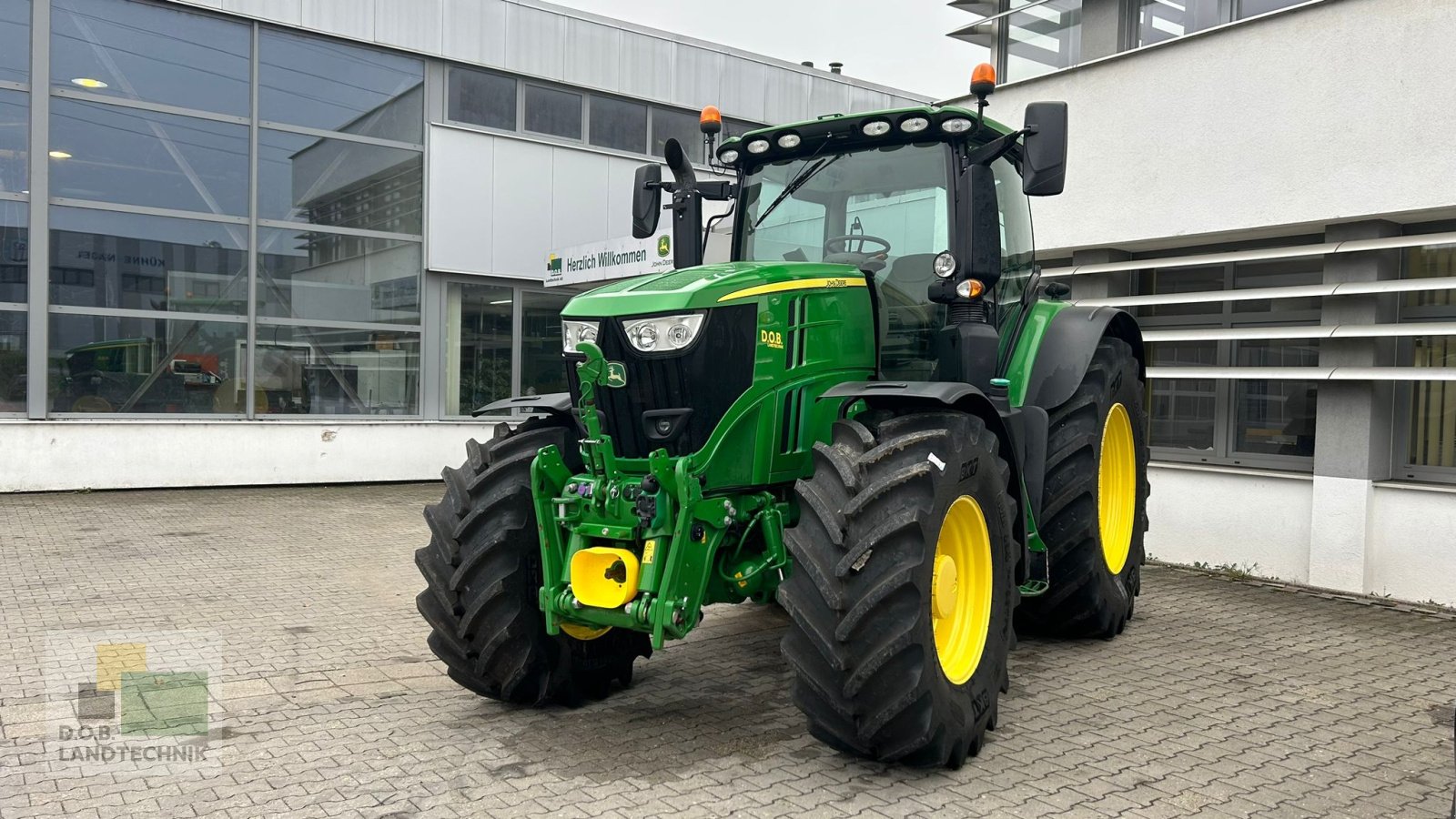 Traktor za tip John Deere 6250R 6250 R, Gebrauchtmaschine u Regensburg (Slika 1)