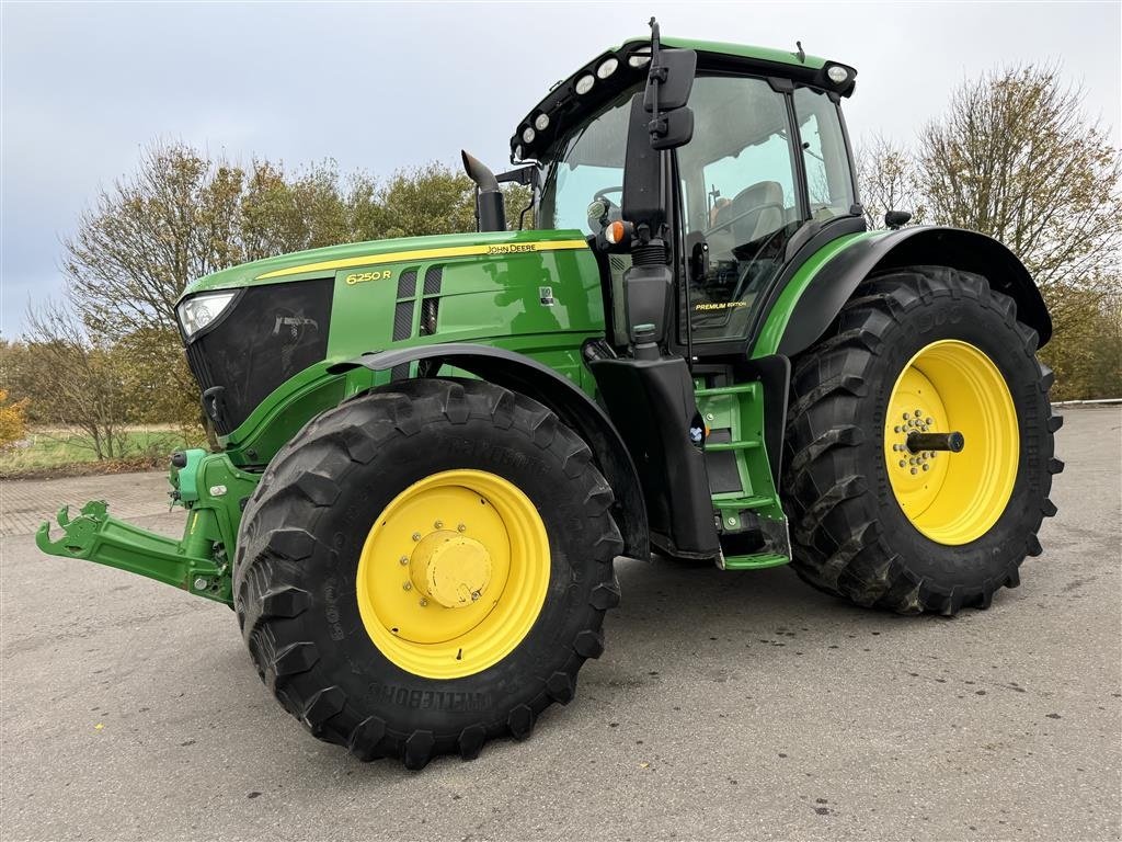 Traktor za tip John Deere 6250R KUN 5800 TIMER OG COMMANDPRO!, Gebrauchtmaschine u Nørager (Slika 2)