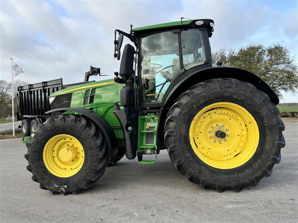 Traktor Türe ait John Deere 6250R KUN 5800 TIMER OG COMMANDPRO!, Gebrauchtmaschine içinde Nørager (resim 4)