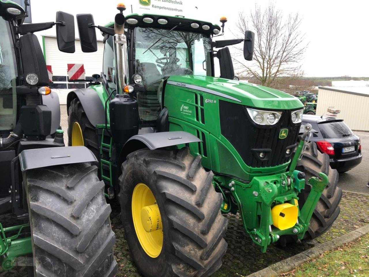 Traktor типа John Deere 6250R MIT FKH/ FZW/ AP-40KM/H, Gebrauchtmaschine в Rauschwitz (Фотография 4)