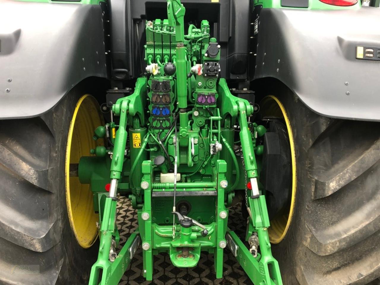 Traktor typu John Deere 6250R MIT FKH/ FZW/ AP-40KM/H, Gebrauchtmaschine v Rauschwitz (Obrázok 6)