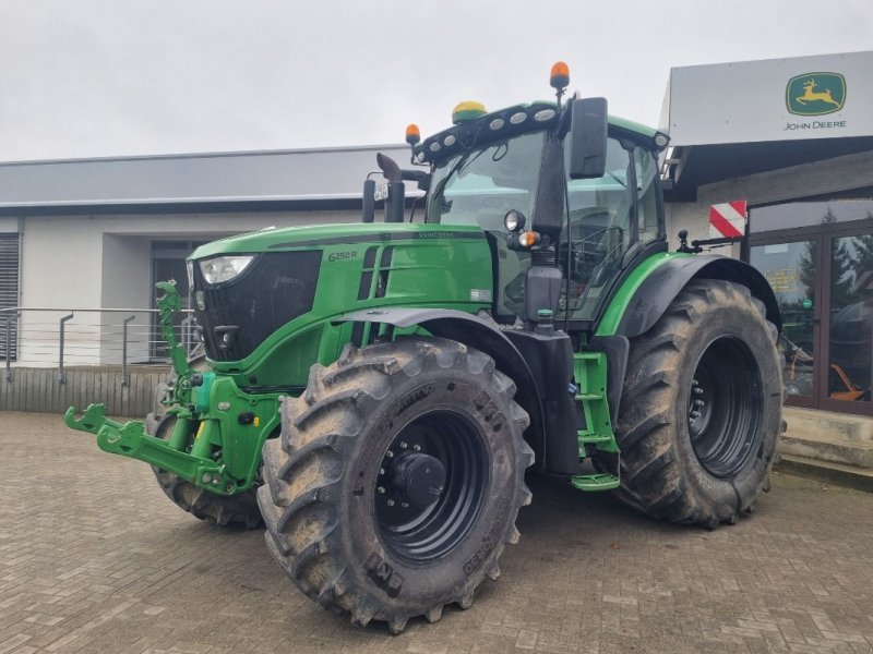 Traktor типа John Deere 6250R MY20 AP 50, Gebrauchtmaschine в Neubrandenburg (Фотография 1)