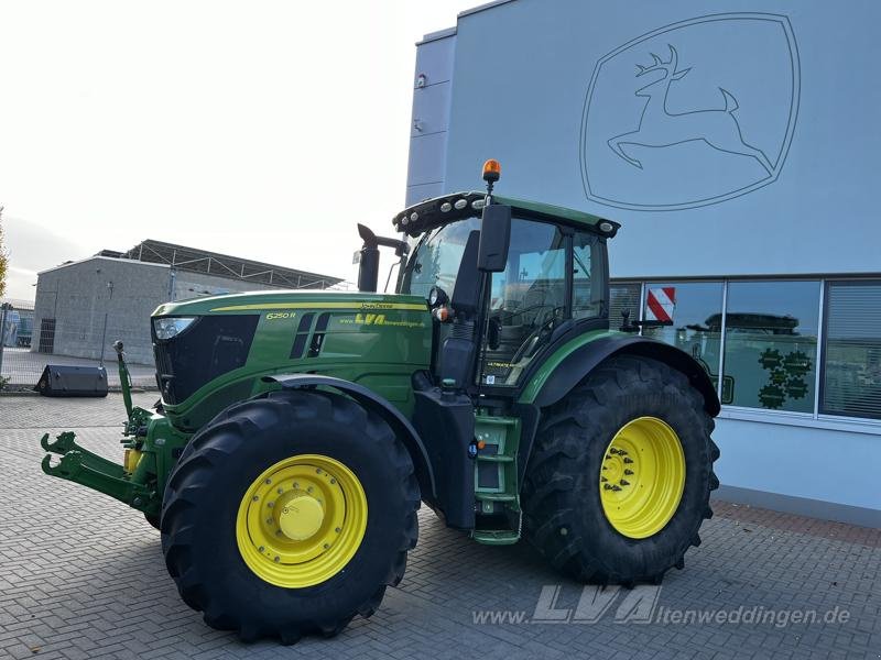 Traktor du type John Deere 6250R ULTIMATE CommandPro, Gebrauchtmaschine en Sülzetal OT Altenweddingen (Photo 3)