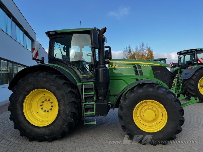 Traktor типа John Deere 6250R ULTIMATE CommandPro, Gebrauchtmaschine в Sülzetal OT Altenweddingen (Фотография 4)