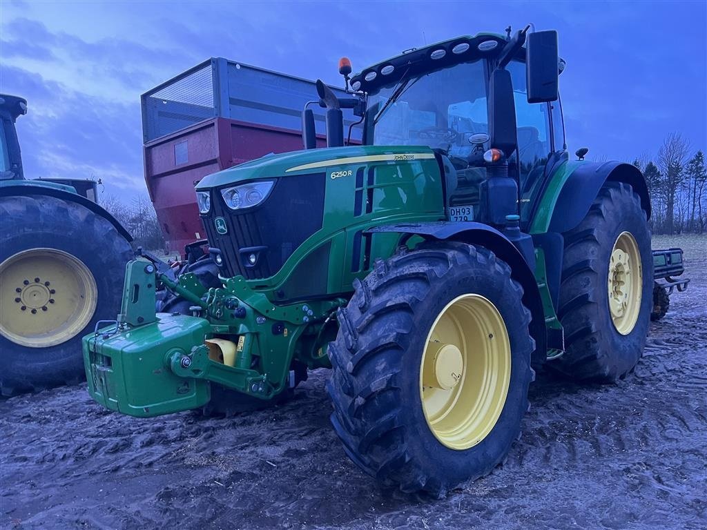 Traktor typu John Deere 6250R Ultimate Edition, Gebrauchtmaschine w Tønder (Zdjęcie 2)