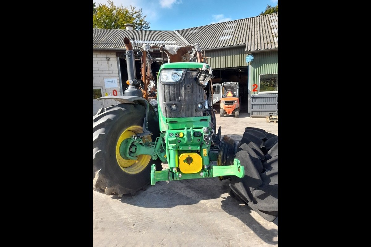 Traktor van het type John Deere 6250R, Gebrauchtmaschine in Viborg (Foto 6)