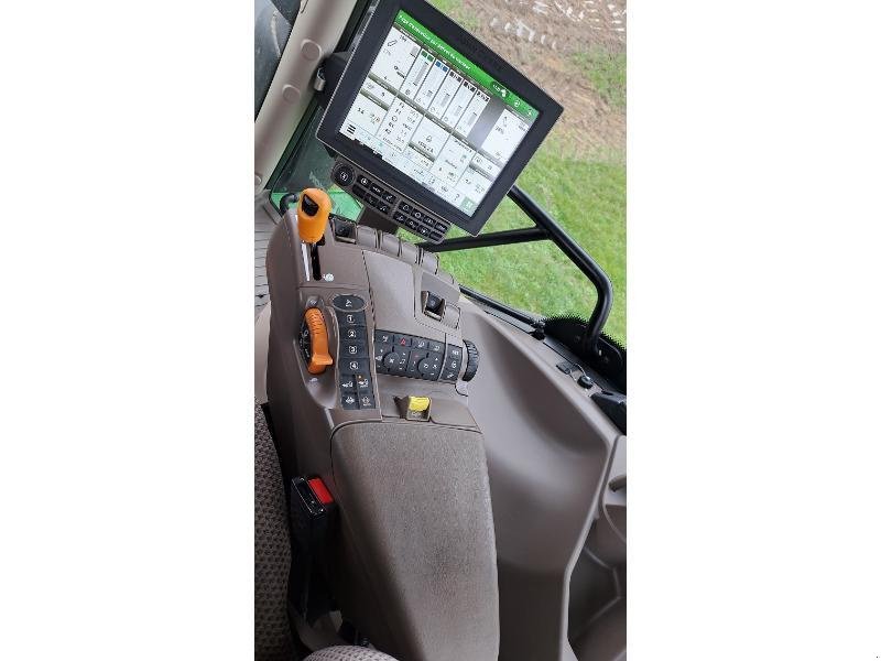 Traktor del tipo John Deere 6250R, Gebrauchtmaschine In LE PONT CHRETIEN (Immagine 4)