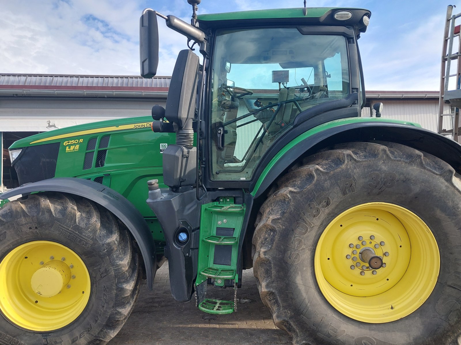 Traktor du type John Deere 6250R, Gebrauchtmaschine en Tannhausen (Photo 1)