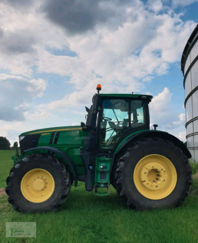 Traktor des Typs John Deere 6250R, Gebrauchtmaschine in Bad Kötzting (Bild 8)